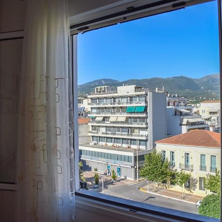 Cozy Flat On The Main Square, 10Min To The Sea Kalamata Exterior foto