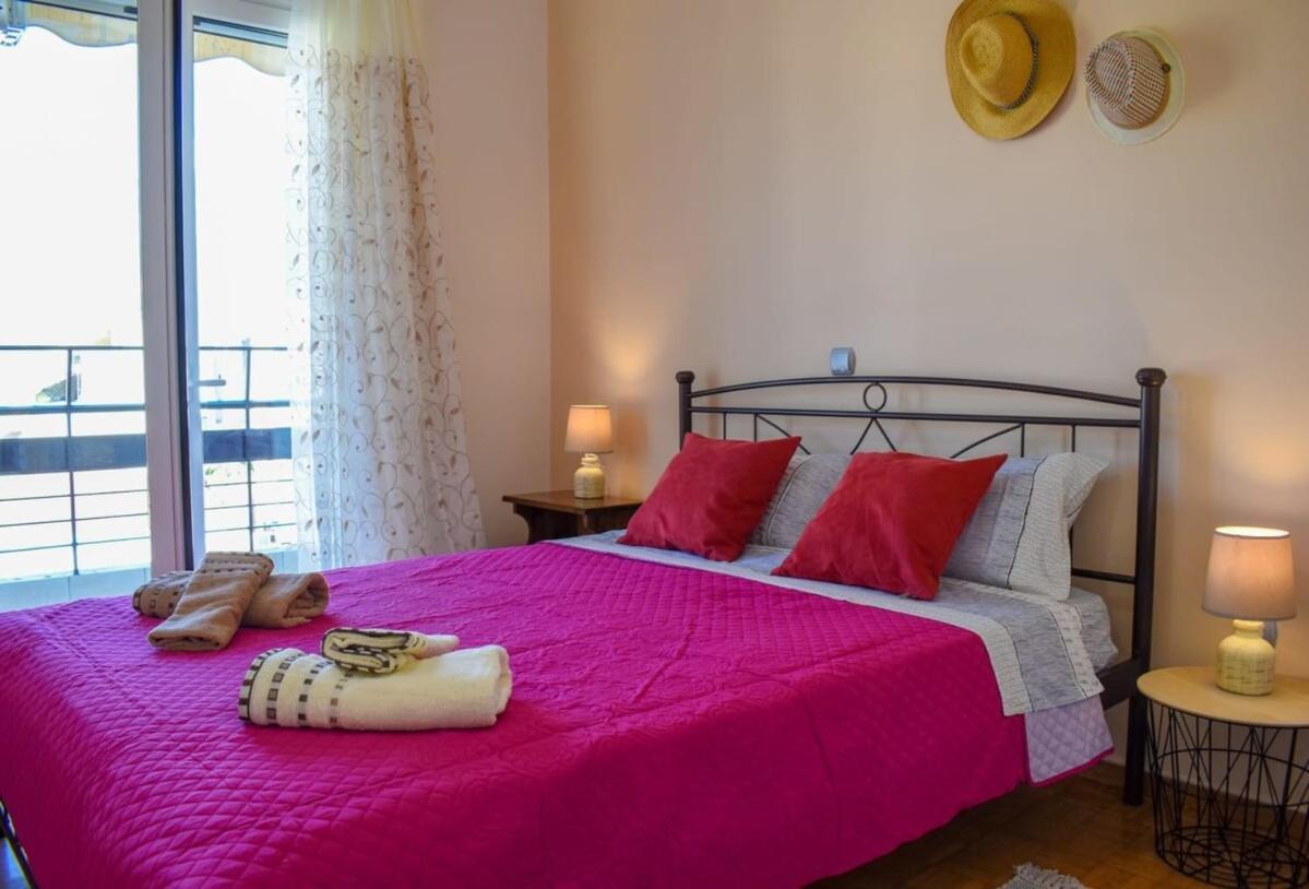 Cozy Flat On The Main Square, 10Min To The Sea Kalamata Exterior foto
